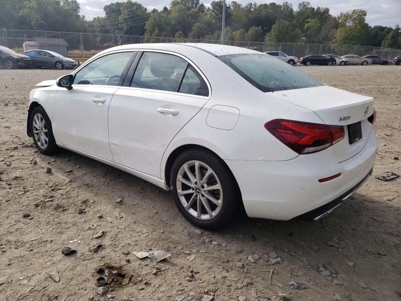 2019 Mercedes-Benz A 220 - foto 2
