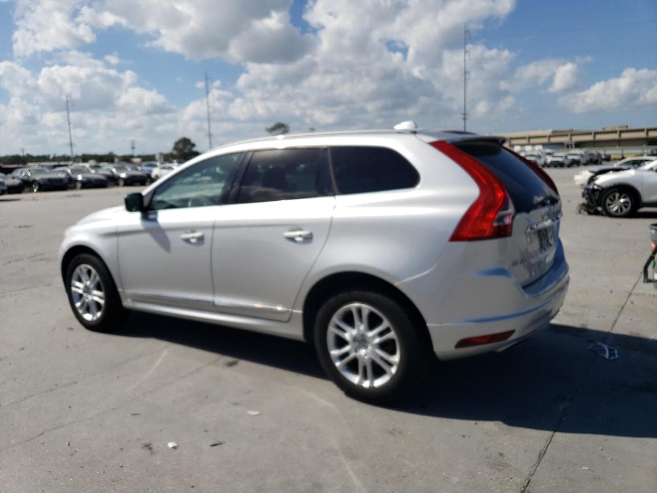 2016 Volvo Xc60 T5 Premier - foto 2