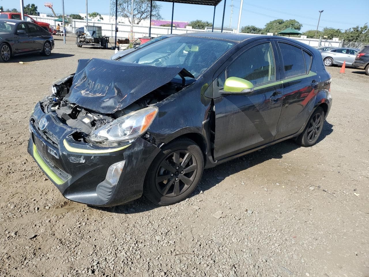 2016 Toyota Prius c z USA