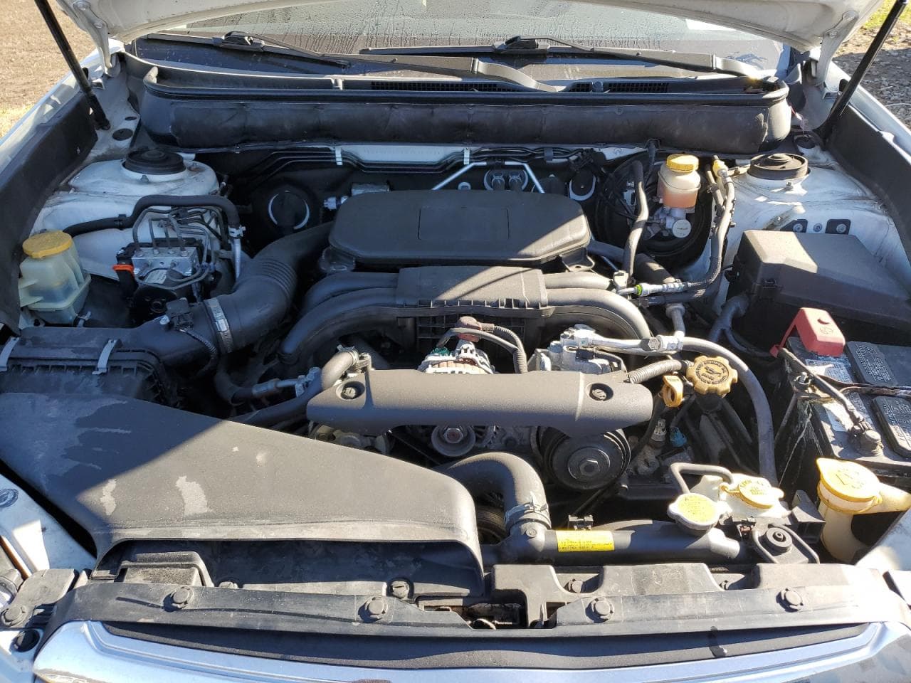 2011 Subaru Outback 2.5I Limited - foto 3