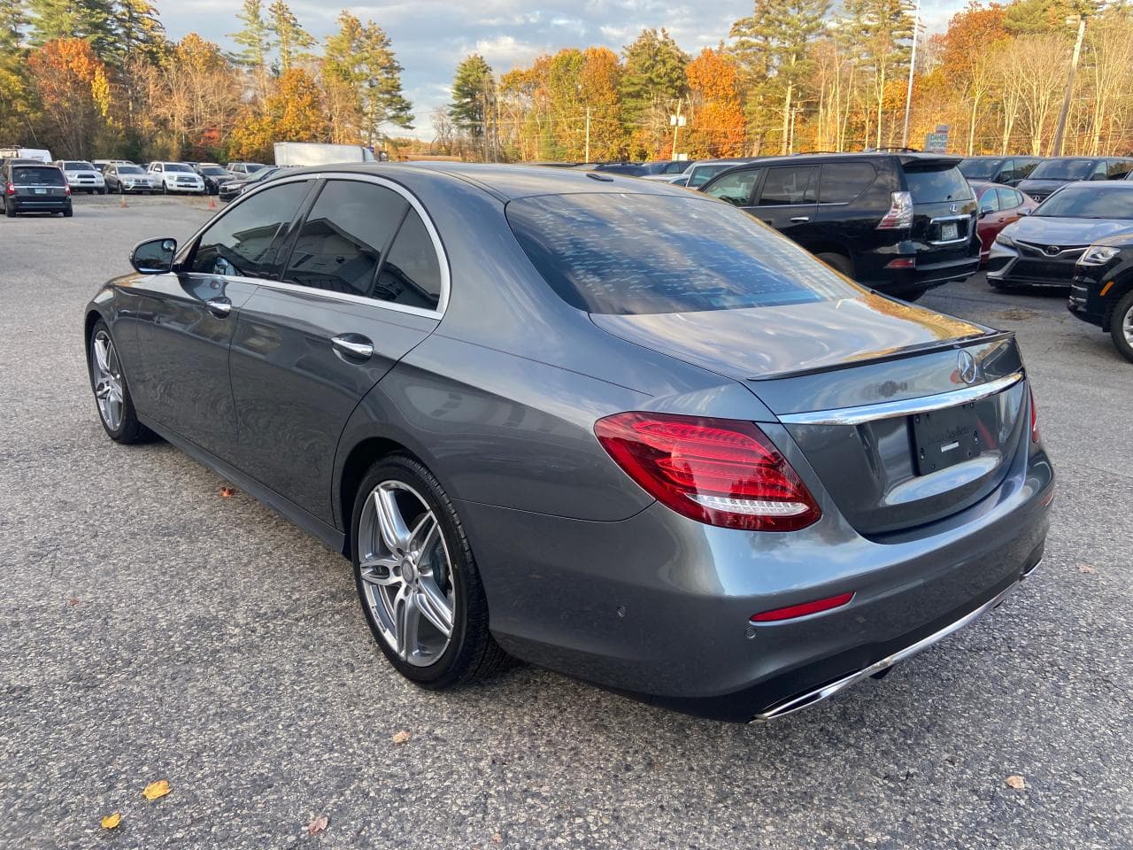 2017 Mercedes-Benz E 300 4Matic - foto 3