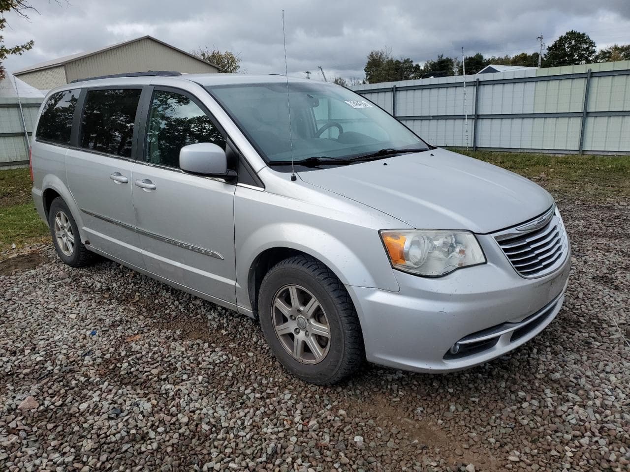 2012 Chrysler Town & Country Touring - foto 4