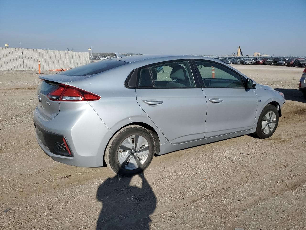 2020 Hyundai Ioniq Blue - foto 3