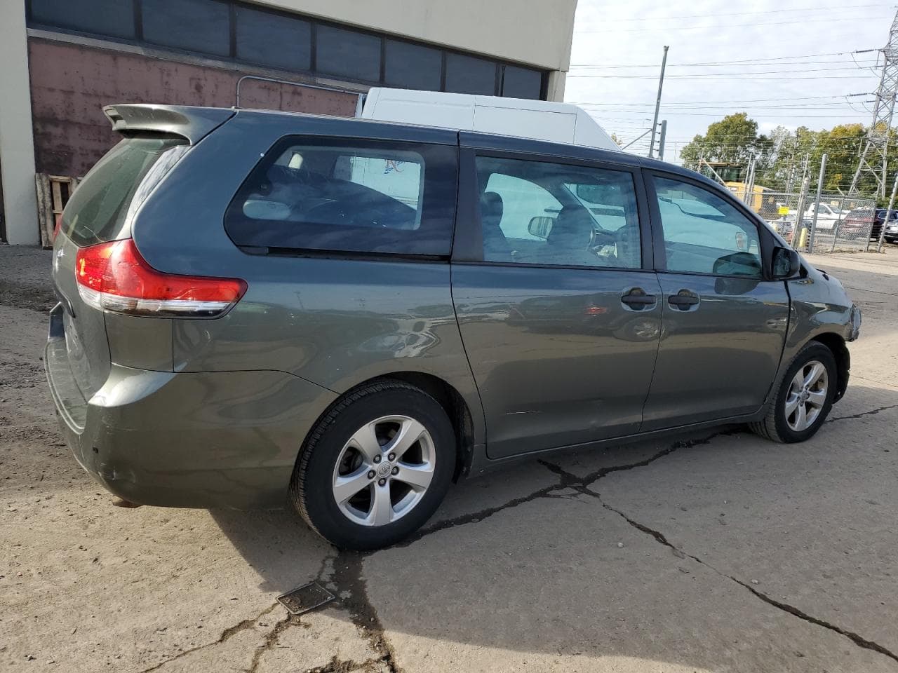 2013 Toyota Sienna - foto 3
