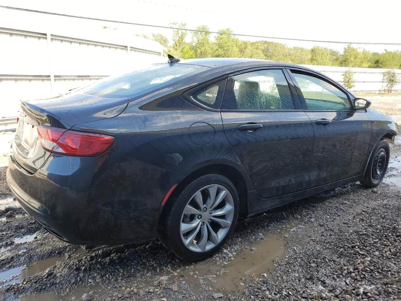 2015 Chrysler 200 S - foto 3