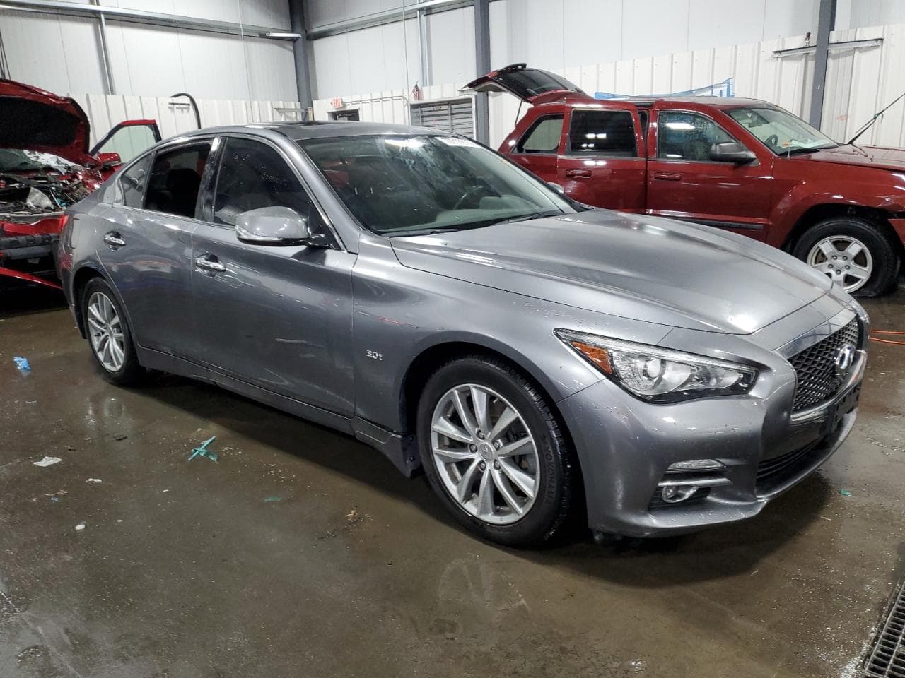 2017 Infiniti Q50 Premium - foto 4