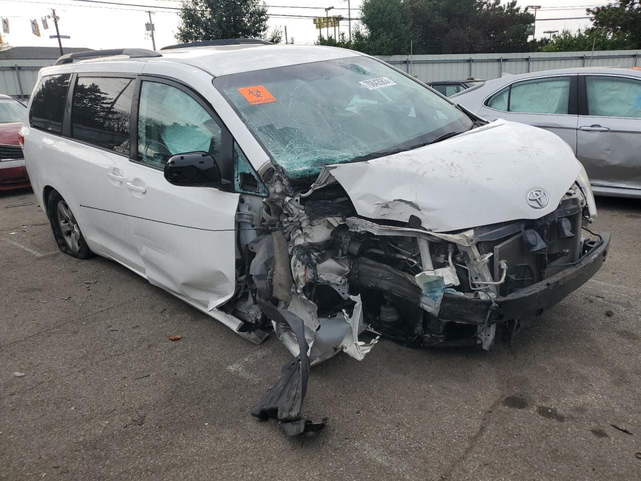 2013 Toyota Sienna Le - foto 4