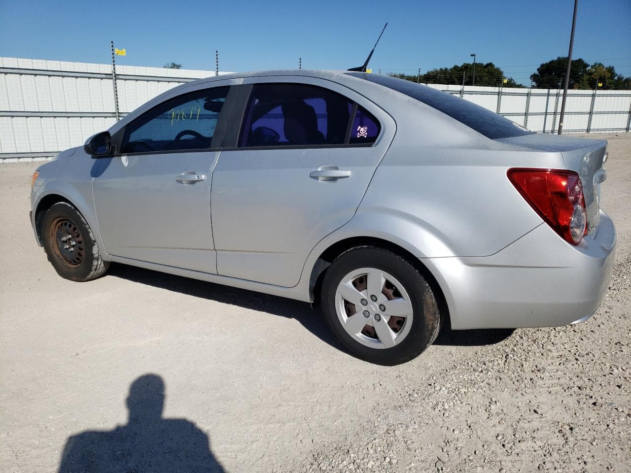 2014 Chevrolet Sonic Ls - foto 2