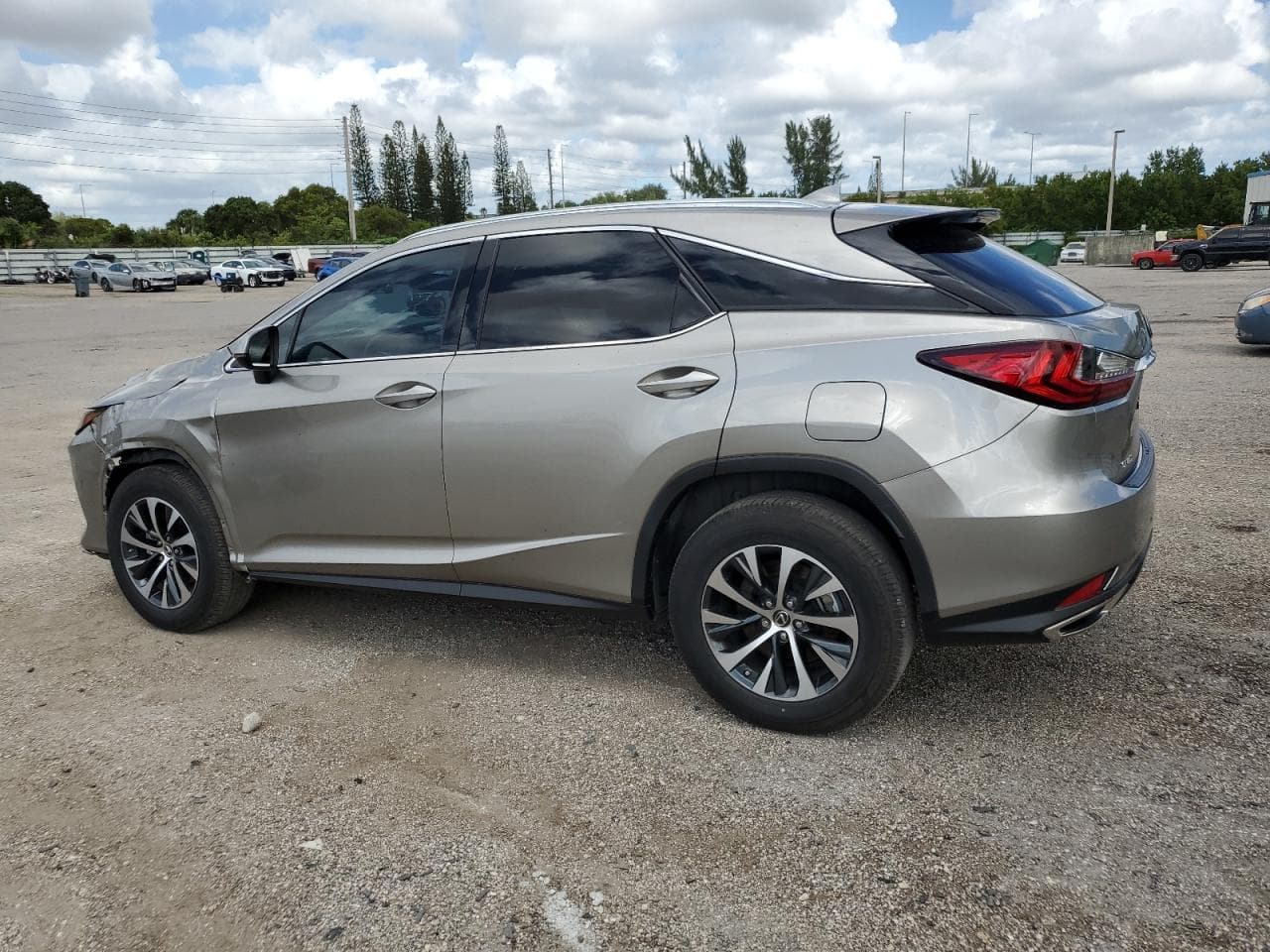 2022 Lexus Rx 350 - foto 2