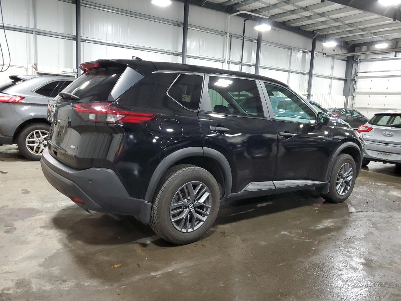 2021 Nissan Rogue S - foto 3