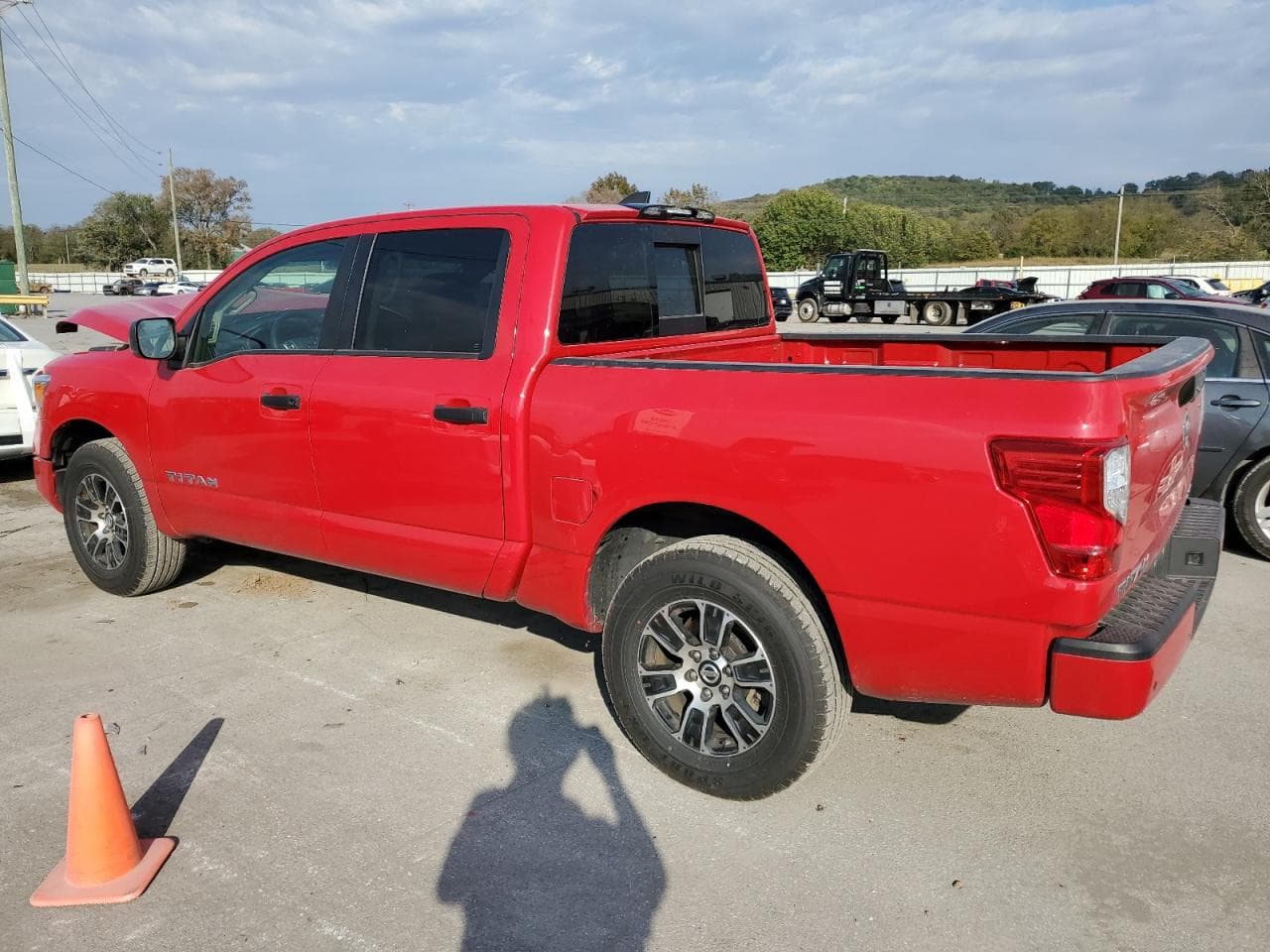 2022 Nissan Titan S - foto 2