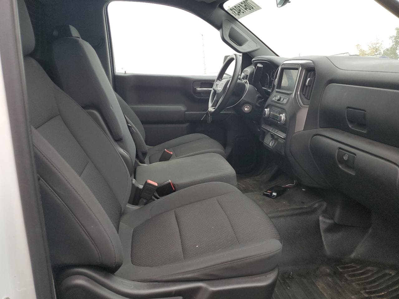 2020 GMC Sierra K1500 - foto 2