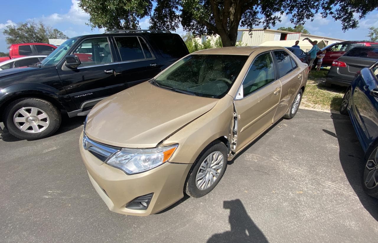 2012 Toyota Camry Hybrid - foto 2