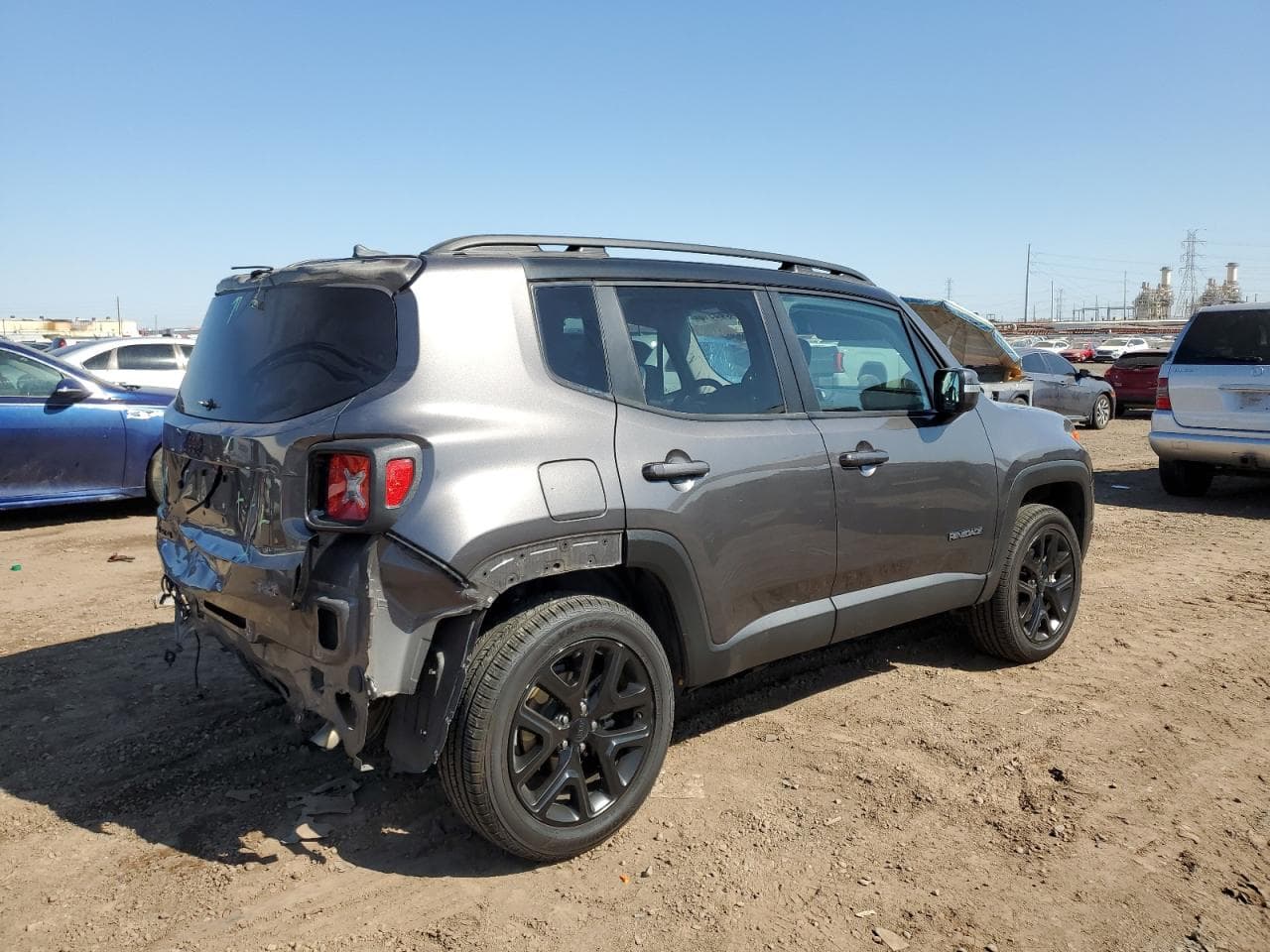 2016 Jeep Renegade Justice - foto 3
