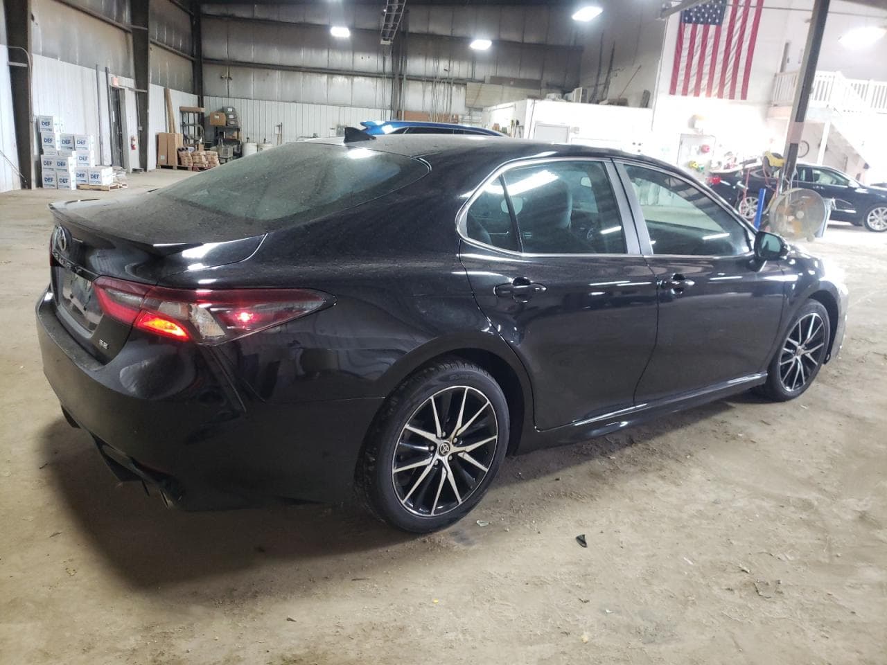 2021 Toyota Camry Se - foto 3