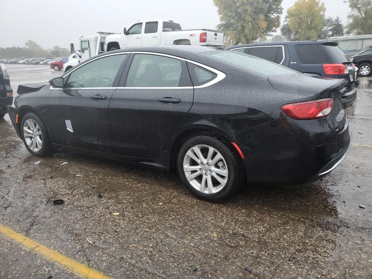 2015 Chrysler 200 Limited - foto 2