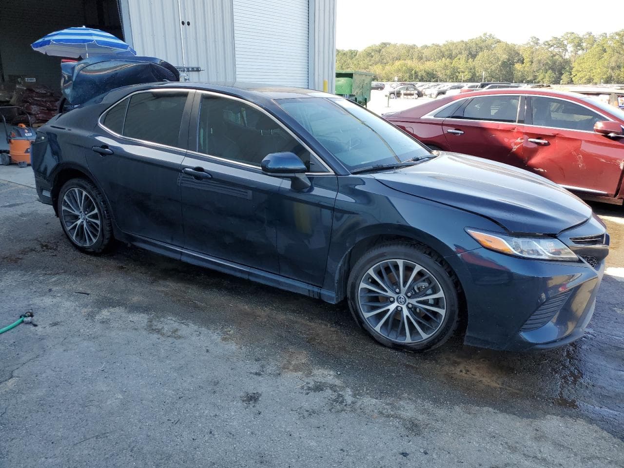 2020 Toyota Camry Se - foto 4