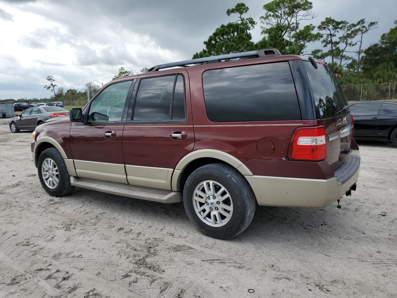 2009 Ford Expedition Eddie Bauer/King Ranch - foto 2