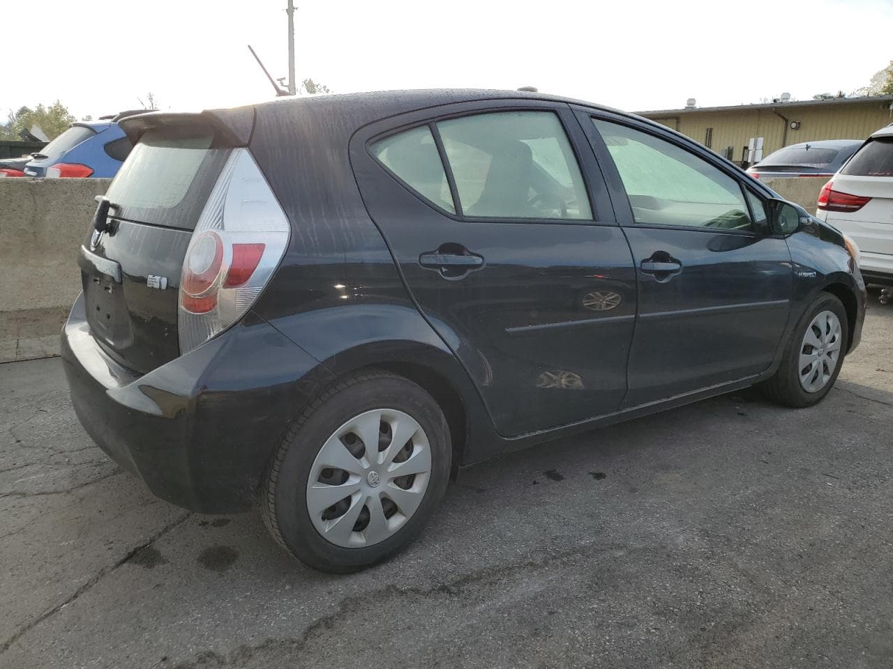 2014 Toyota Prius C One - foto 3