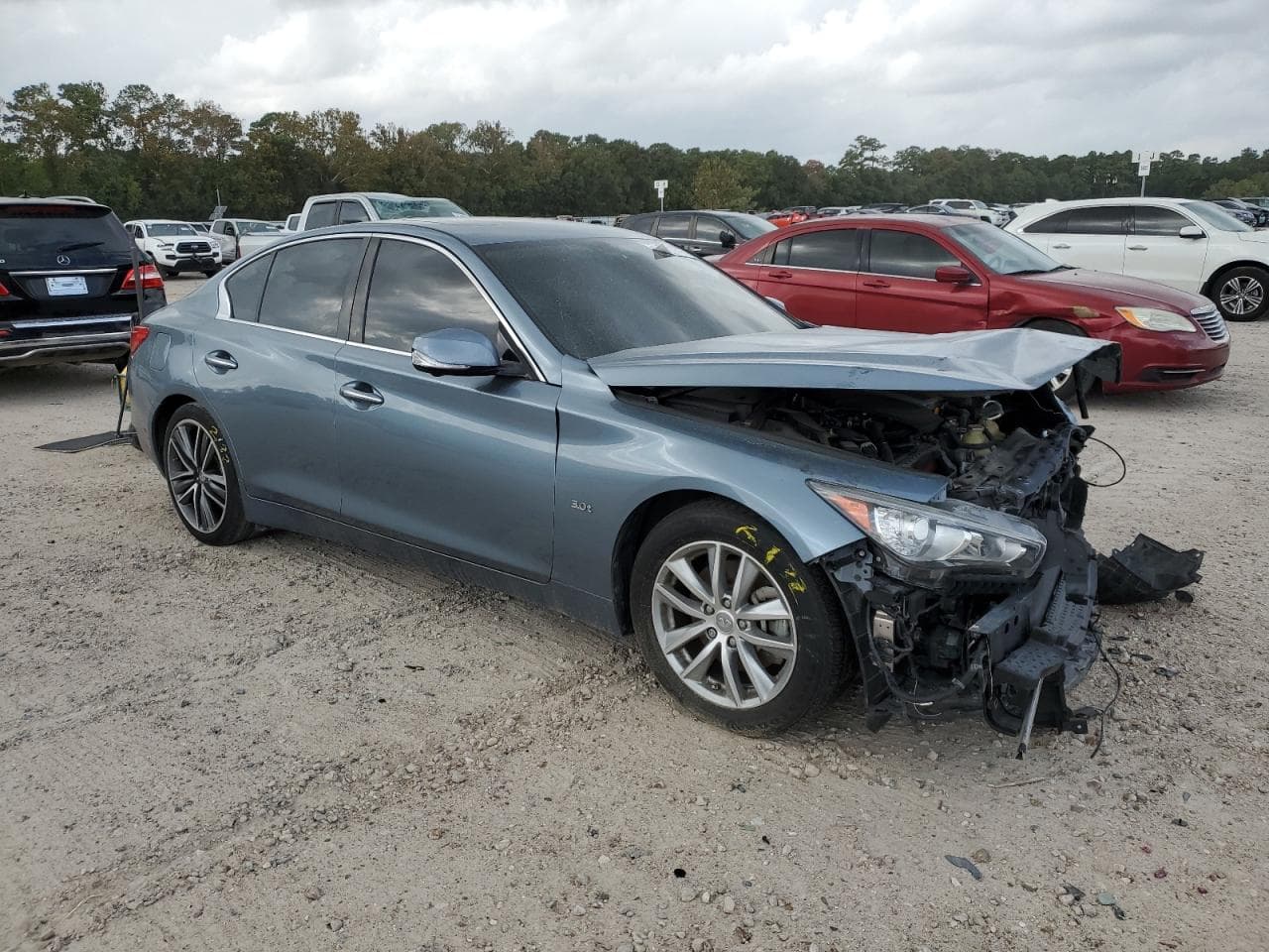 2016 Infiniti Q50 Premium - foto 4