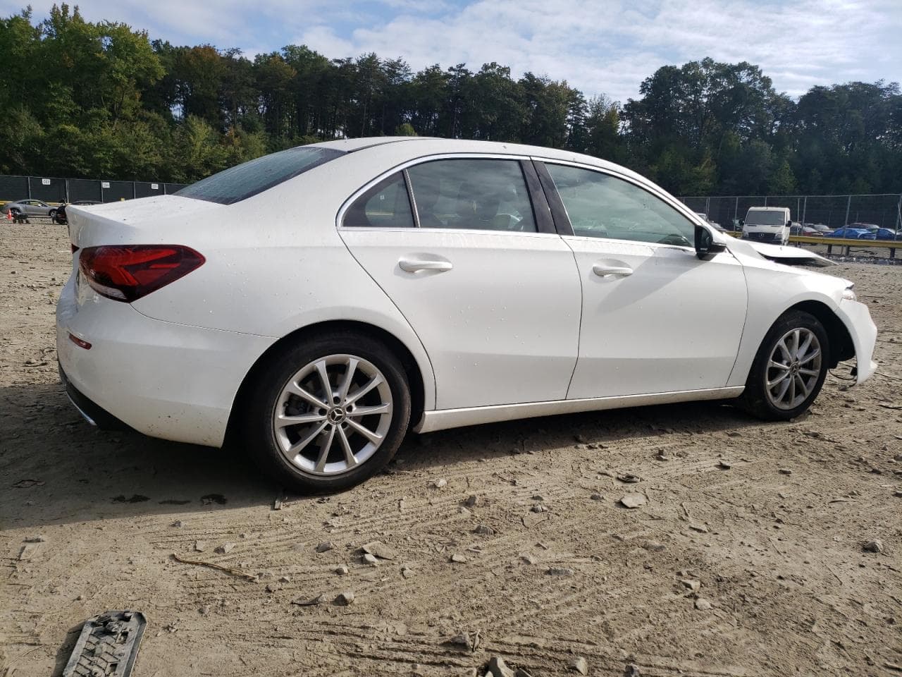 2019 Mercedes-Benz A 220 - foto 3