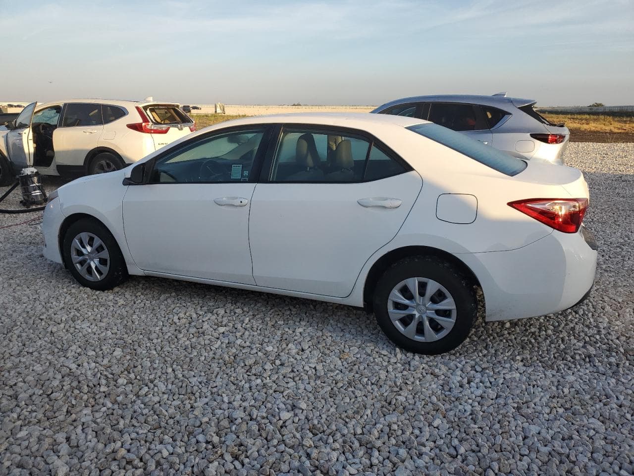 2017 Toyota Corolla L - foto 2