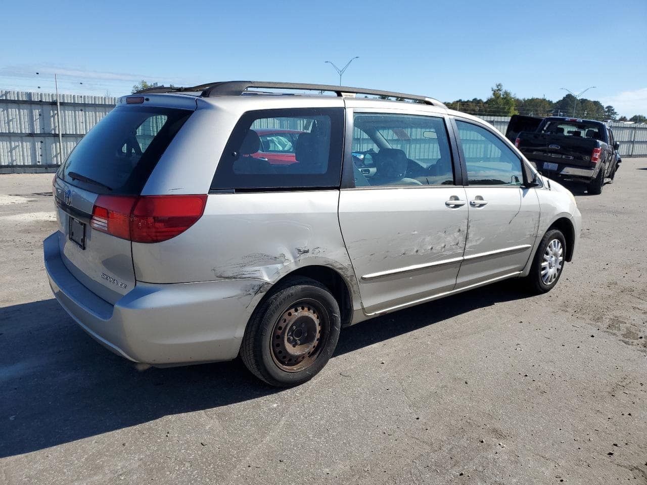 2005 Toyota Sienna Ce - foto 3