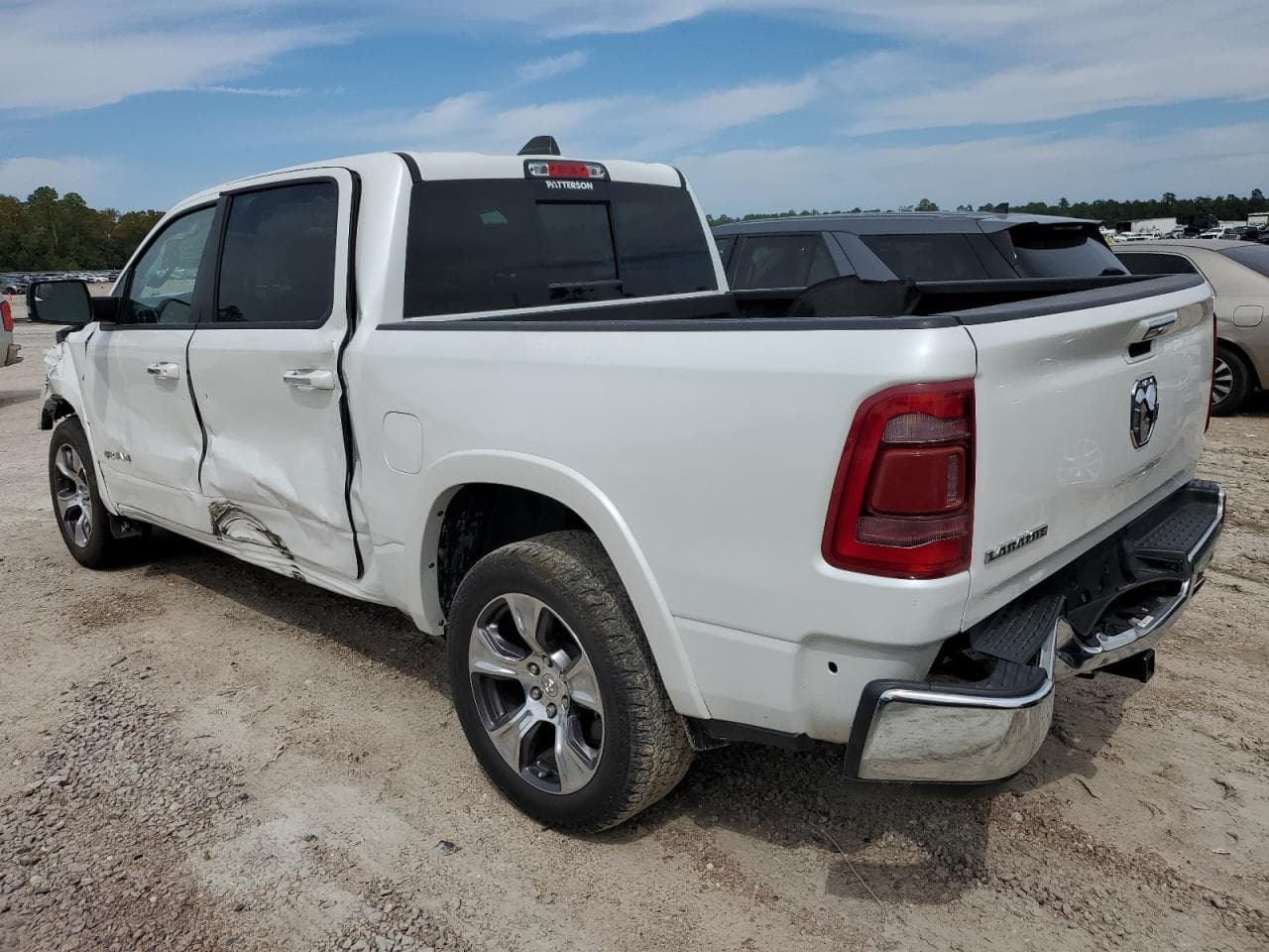 2021 Ram 1500 Laramie - foto 2