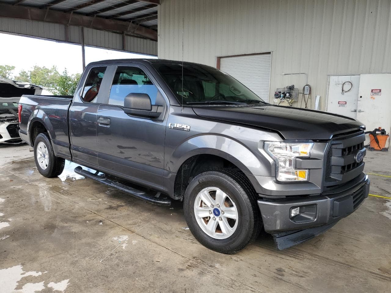 2015 Ford F150 Super Cab - foto 4
