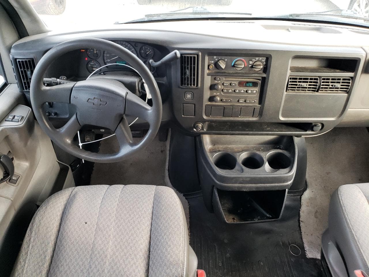 2005 Chevrolet Express G1500 - foto 4