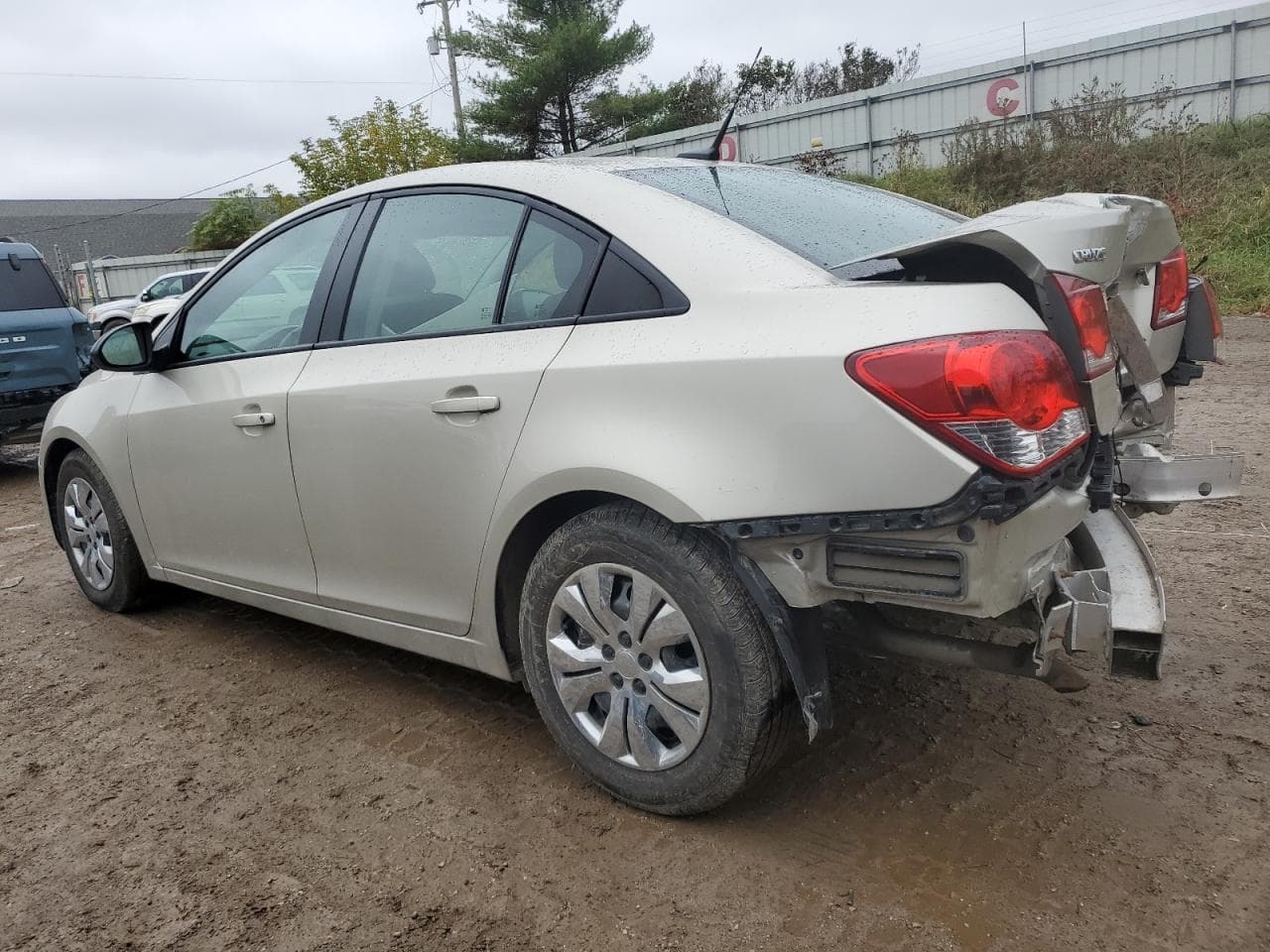 2013 Chevrolet Cruze Ls - foto 2
