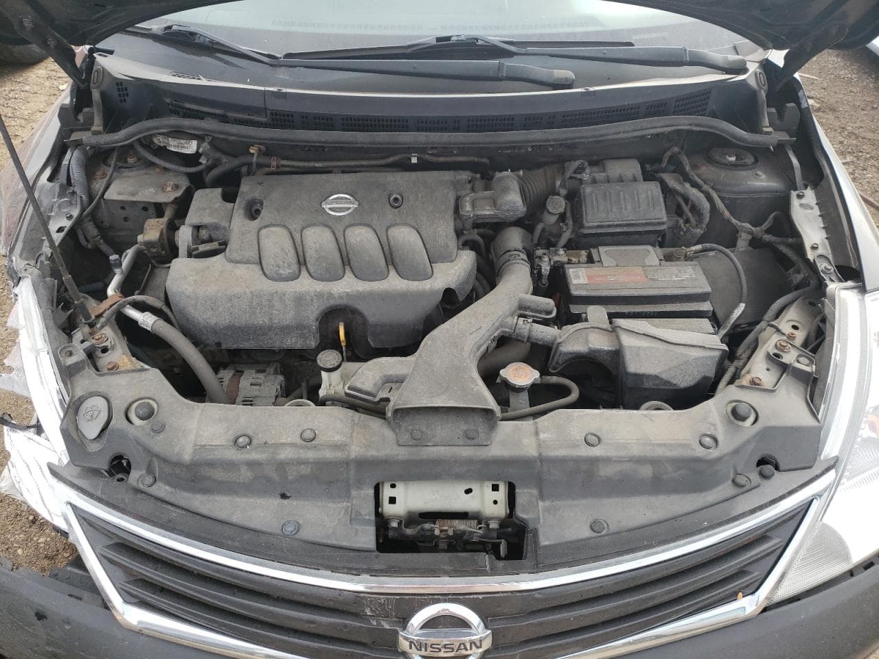 2011 Nissan Versa S - foto 3