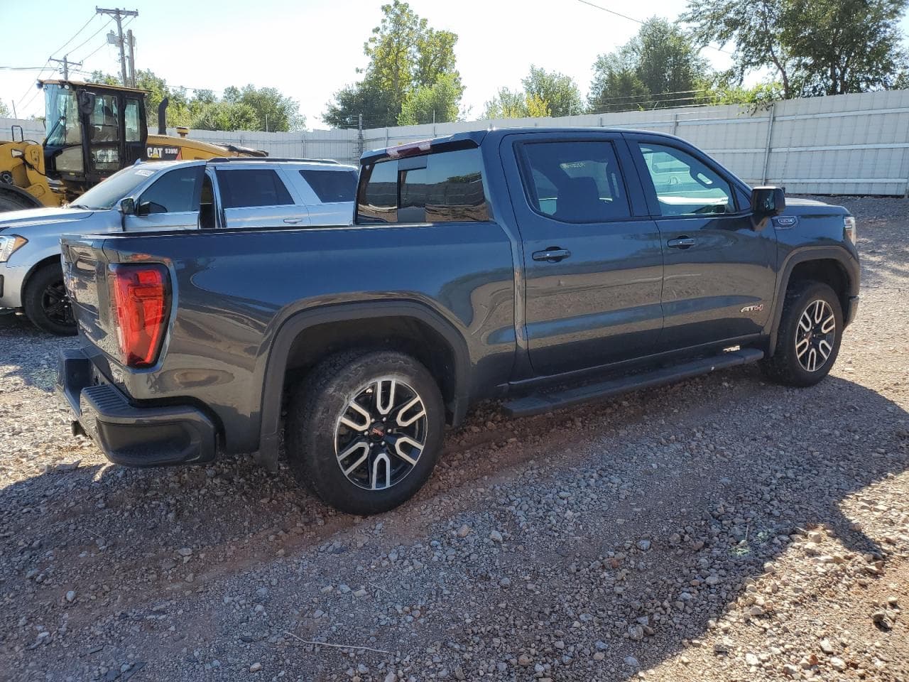 2020 GMC Sierra K1500 At4 - foto 3