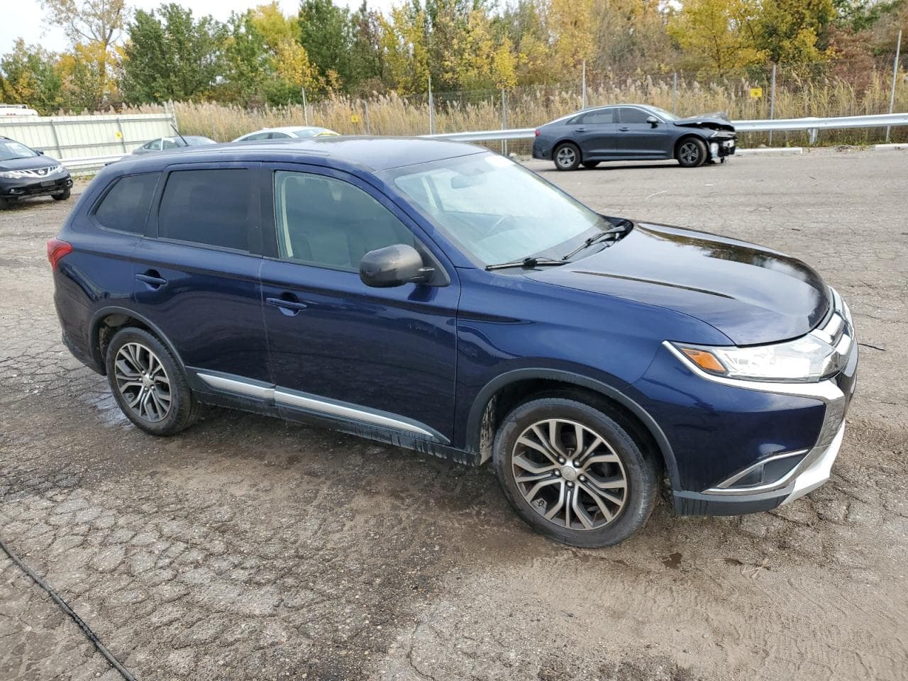 2016 Mitsubishi Outlander Es - foto 4