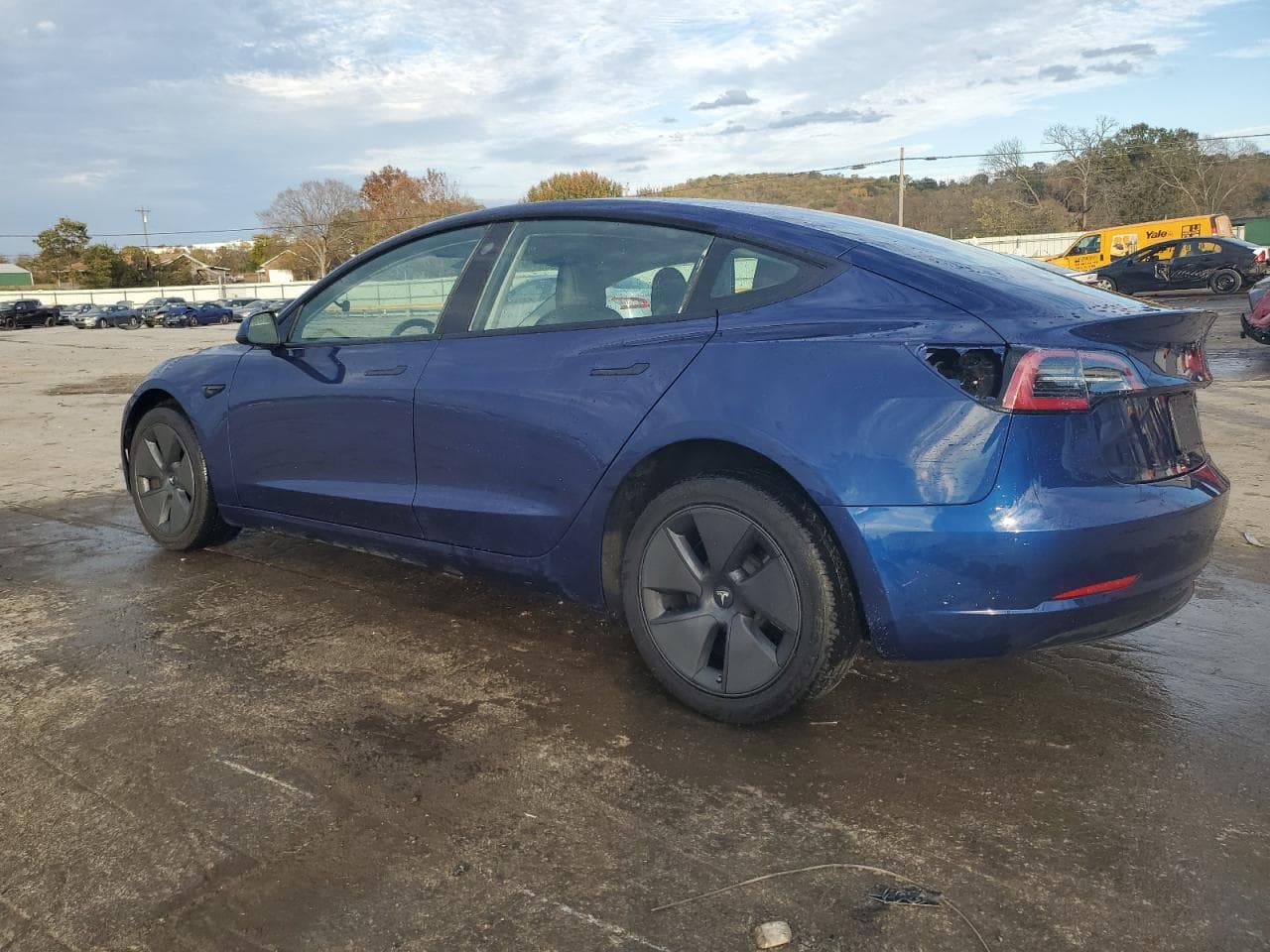 2023 Tesla Model 3 - foto 2