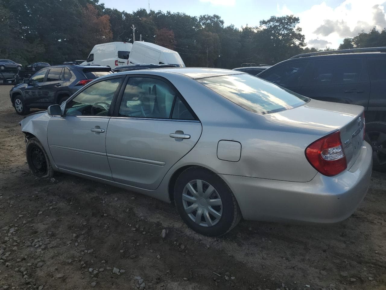 2003 Toyota Camry Le - foto 2