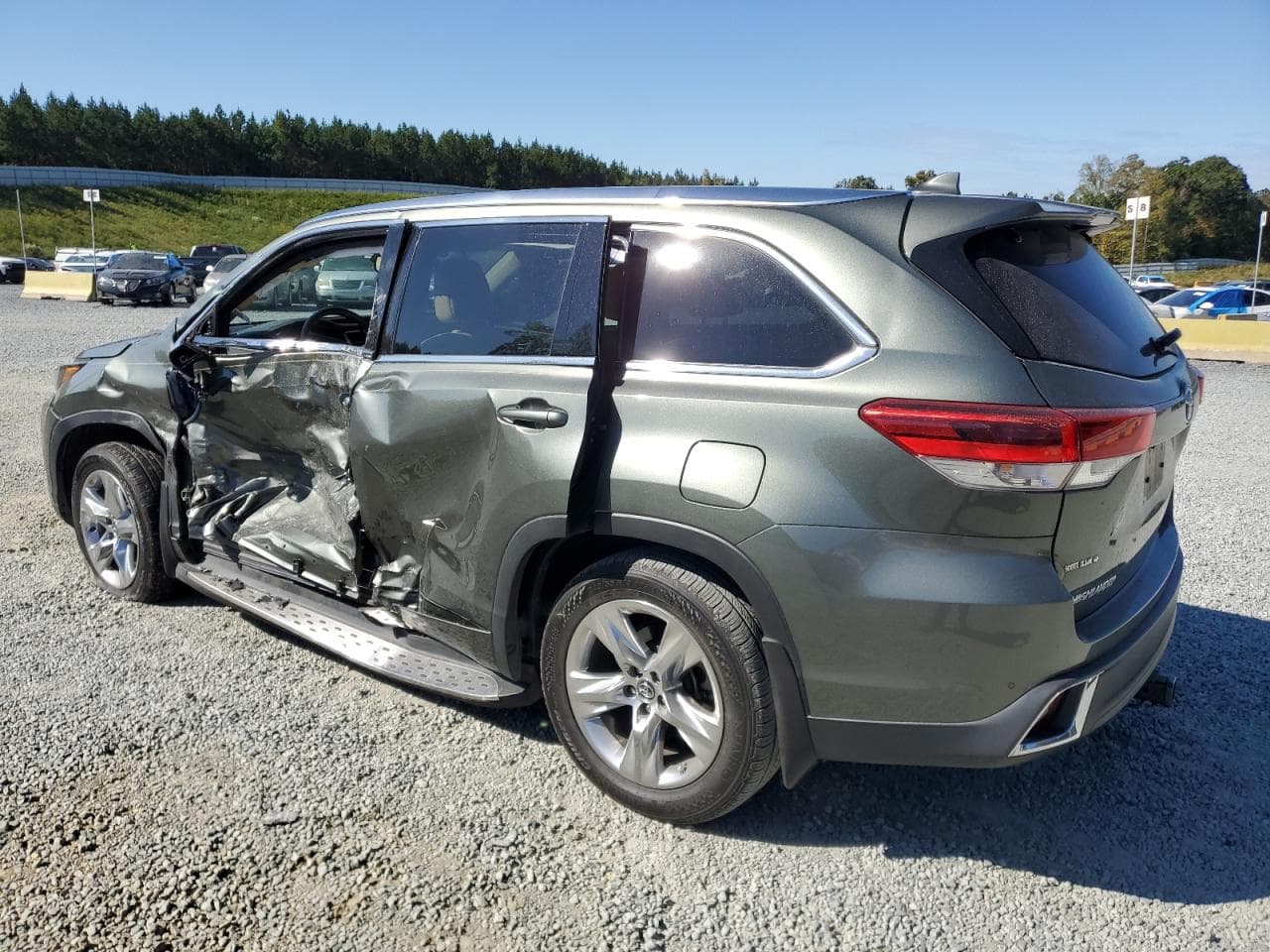 2019 Toyota Highlander Limited - foto 2
