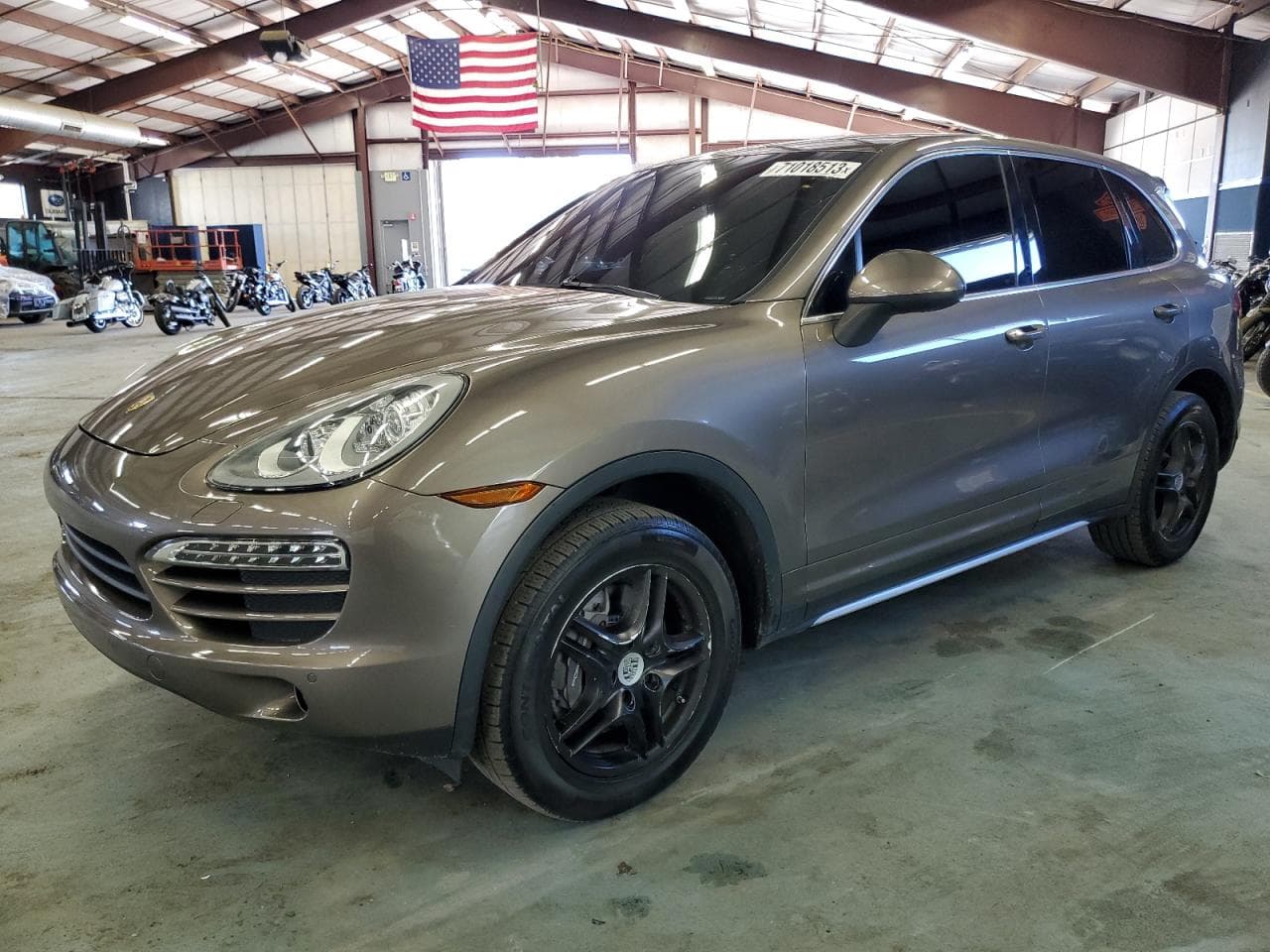 2014 Porsche Cayenne Platinum Edition