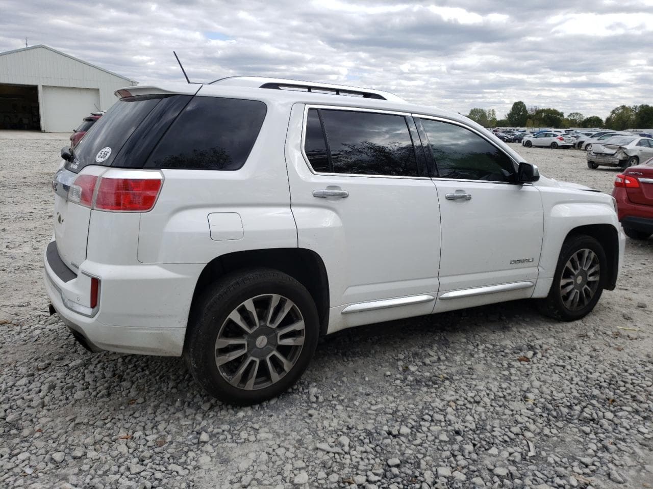 2017 GMC Terrain Denali - foto 3