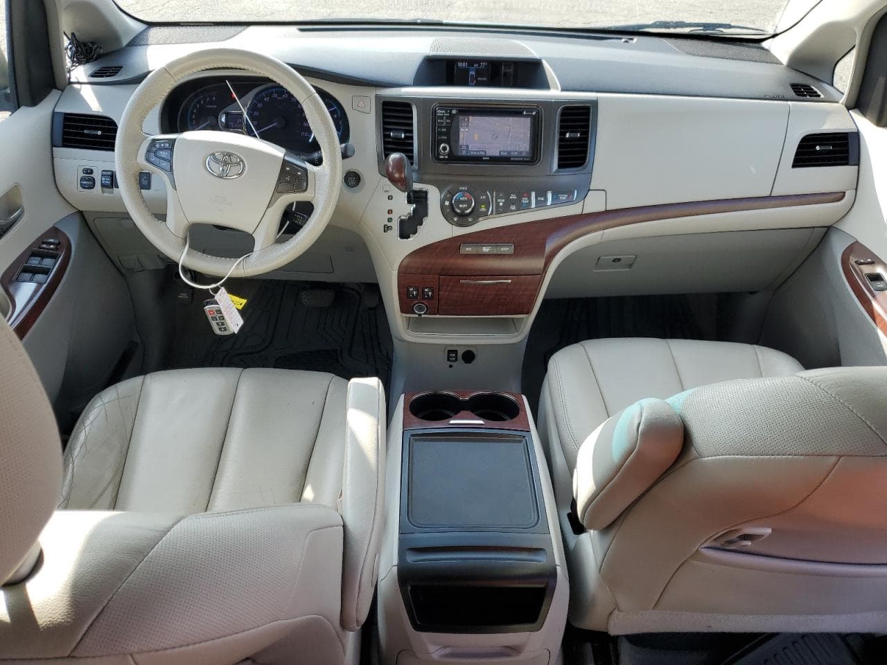 2014 Toyota Sienna z USA