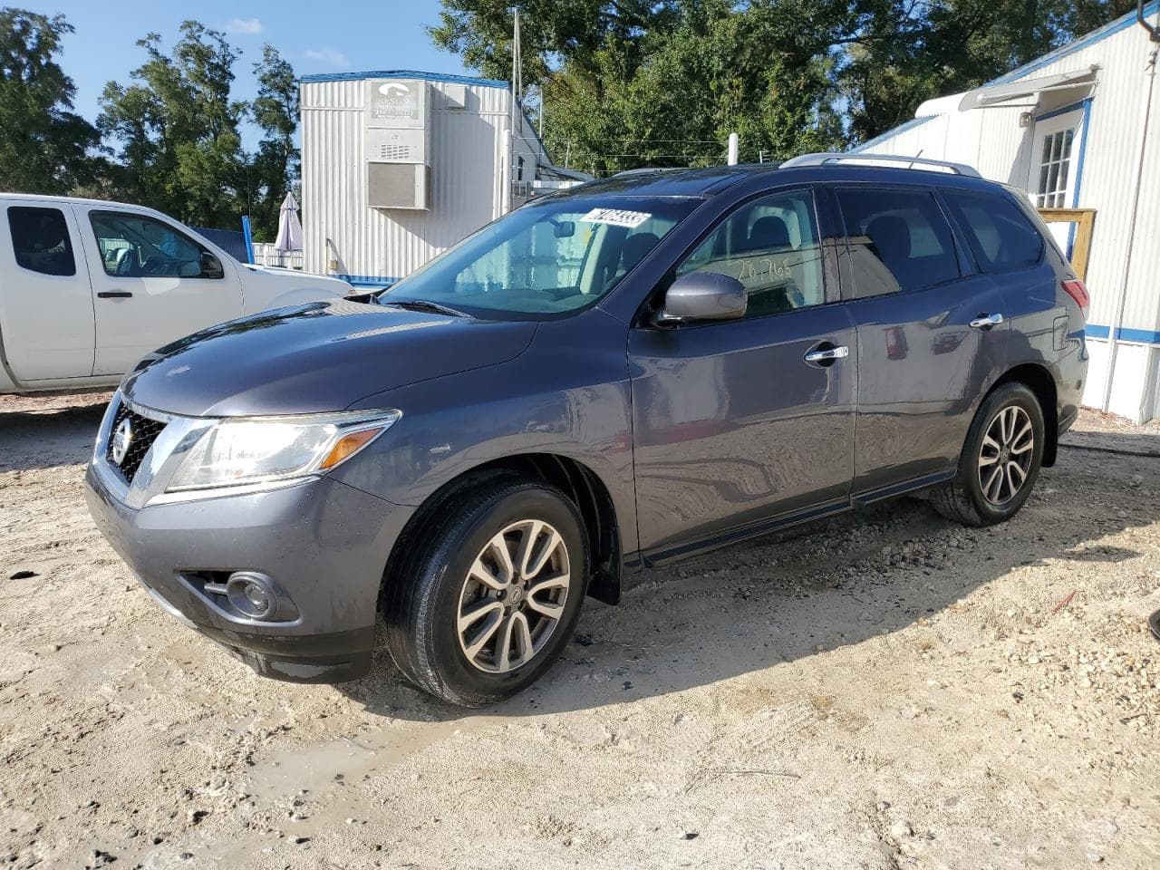 2013 Nissan Pathfinder Sv
