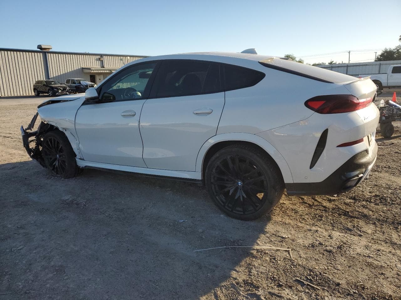 2023 BMW X6 xDrive40I - foto 2
