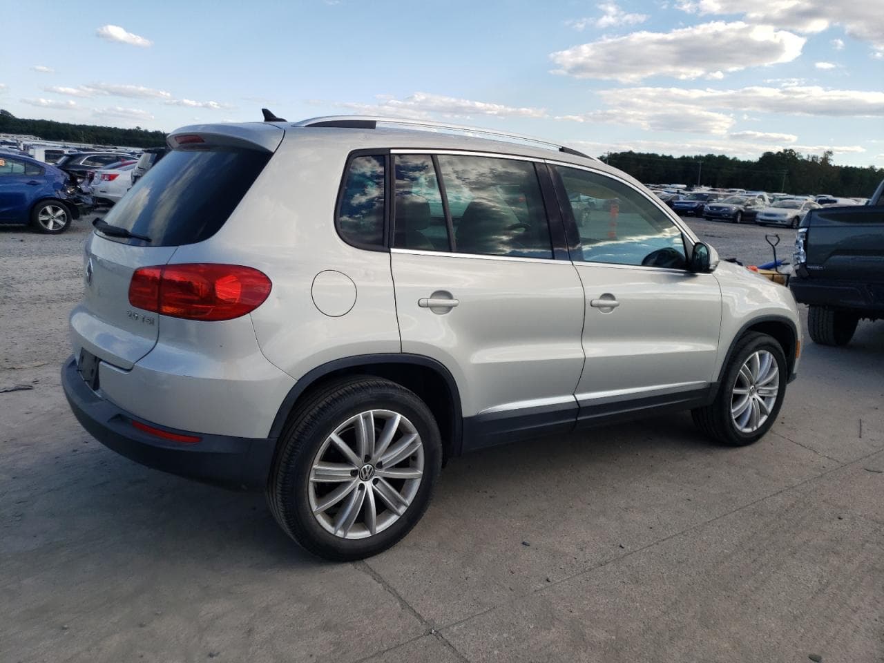 2012 Volkswagen Tiguan Se - foto 3