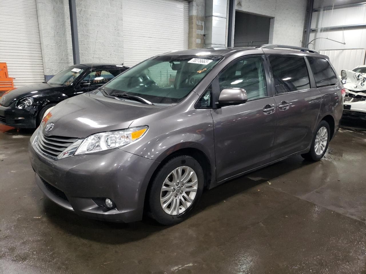 2013 Toyota Sienna Xle