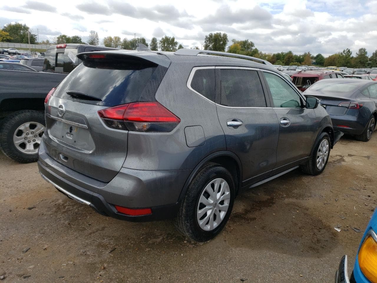 2017 Nissan Rogue S - foto 3