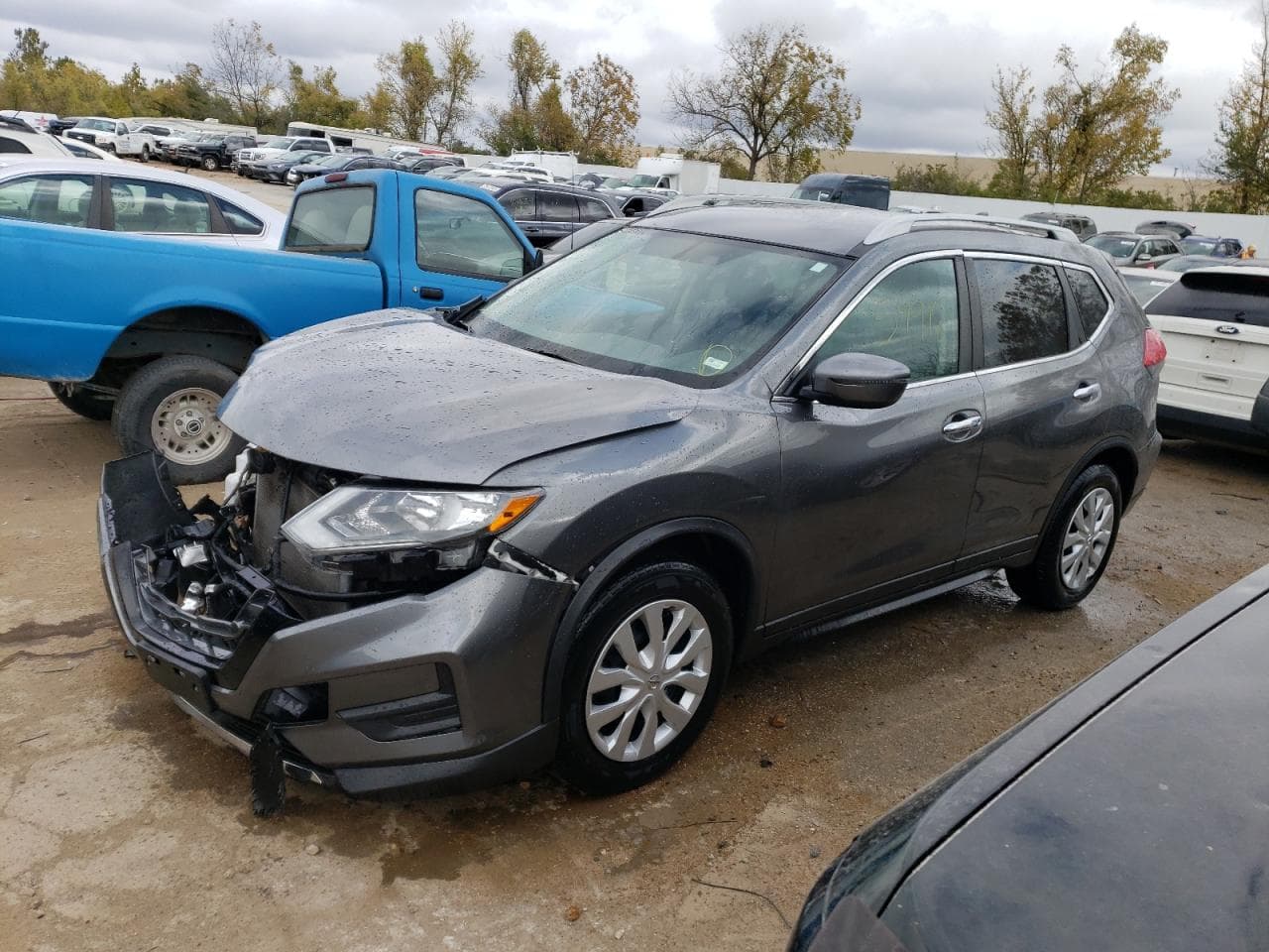 2017 Nissan Rogue S