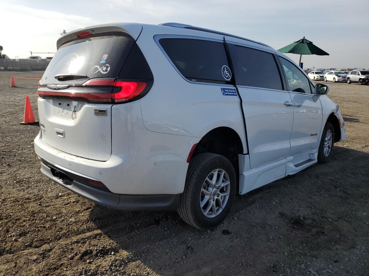 2021 Chrysler Pacifica Touring L - foto 3