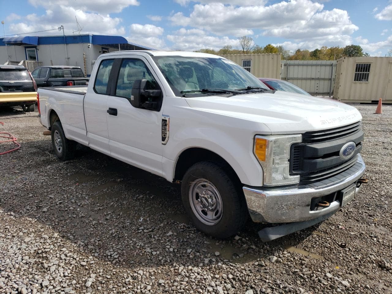 2017 Ford F250 Super Duty - foto 4