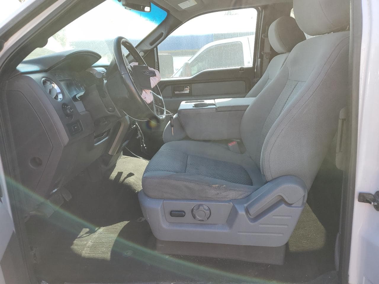2012 Ford F150 Super Cab - foto 3