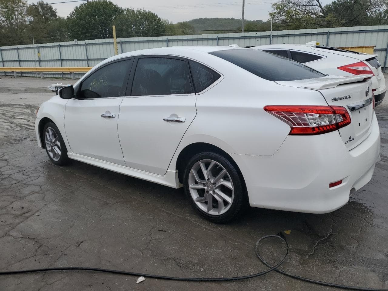 2015 Nissan Sentra S - foto 2